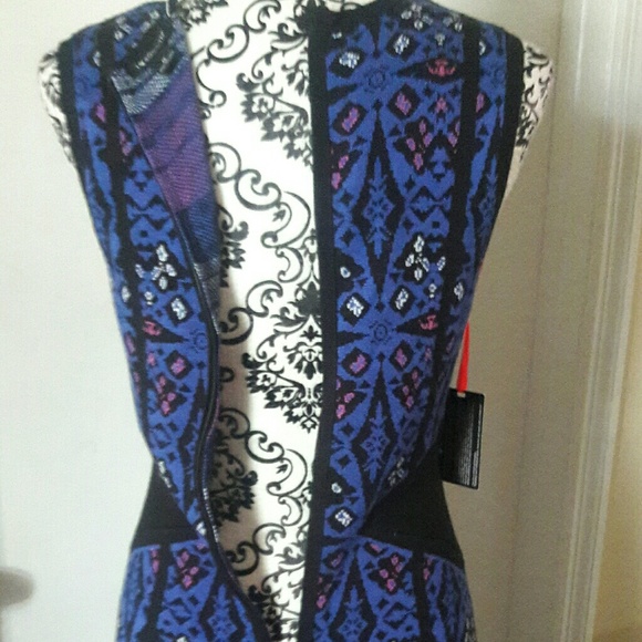 Beautiful Midi Crochet dress - Picture 6 of 7